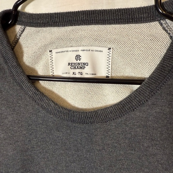 Men’s Reigning Champ Crewneck | Size XL - Picture 3 of 9